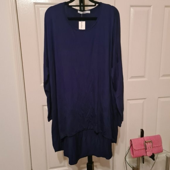 vine apparel Tops - VINE APPAREL Womens Tops Navy Blue Size L/XL Relaxed Fit Asymmeyrical Blouse